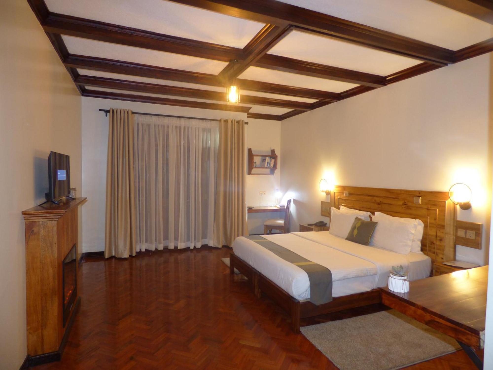 Le Pristine Wellness And Healing Hotel Nyeri Exterior photo